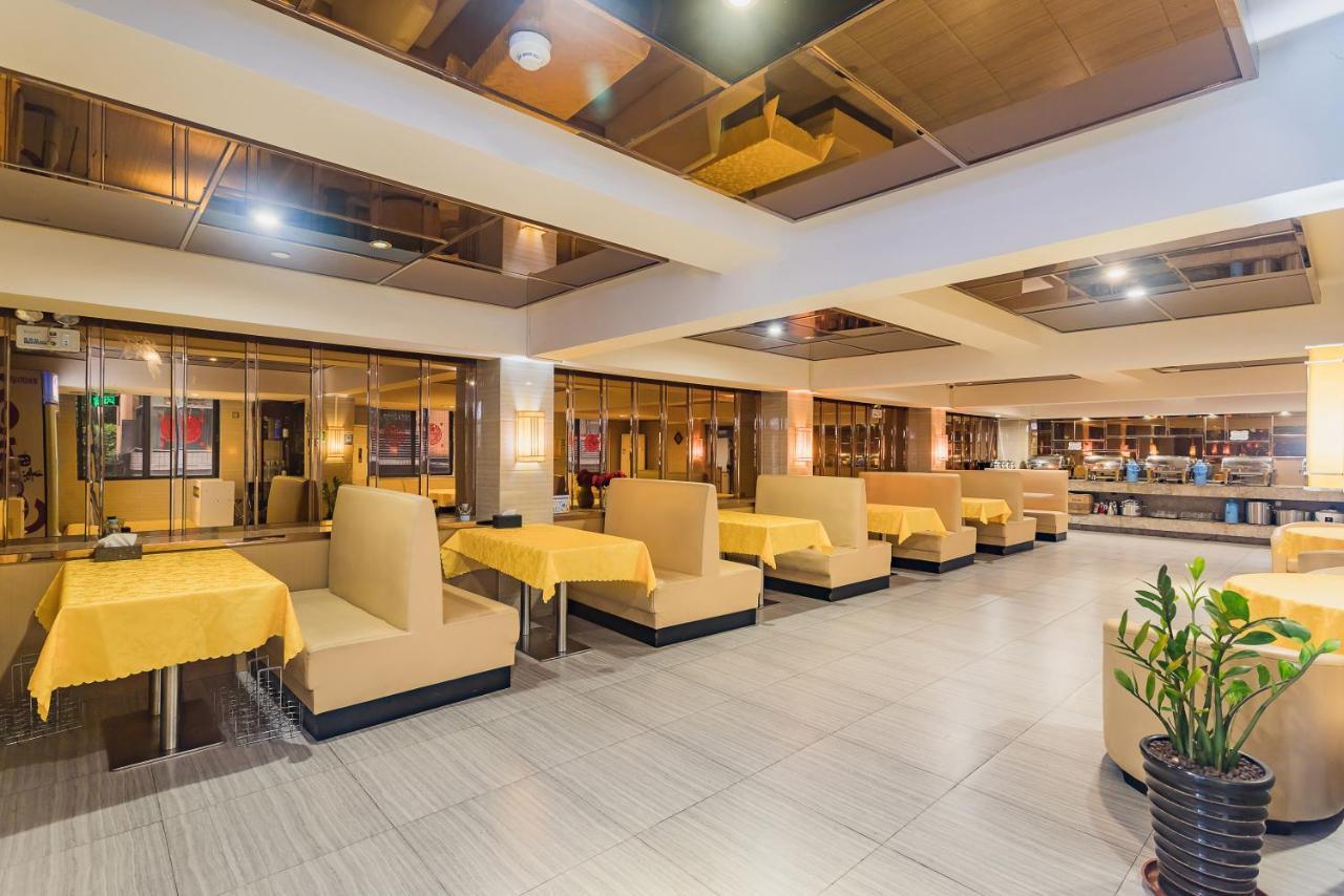 Super 8 Hotel Select Guangzhou Railway Station Xicun Subway Station Bagian luar foto